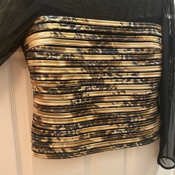 Joseph Ribkoff poly/spandex nylon stripe top 14 - Picture 4 of 6